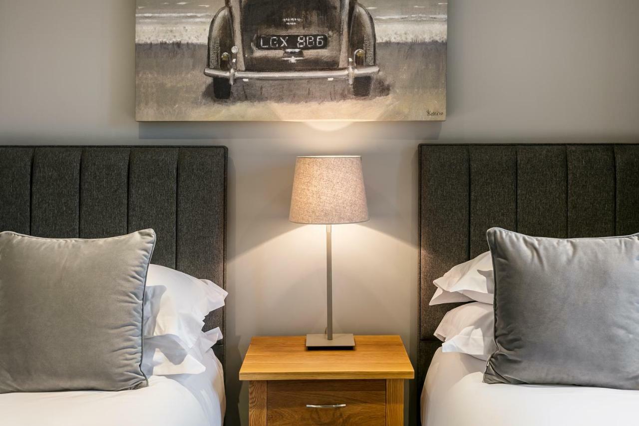 The Lodge @ Carus Green เคนดัล ภายนอก รูปภาพ